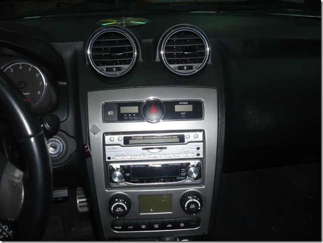 Шумоизоляция дверей и замена аудиосистемы Hyundai Tuscani 2007г.в.
